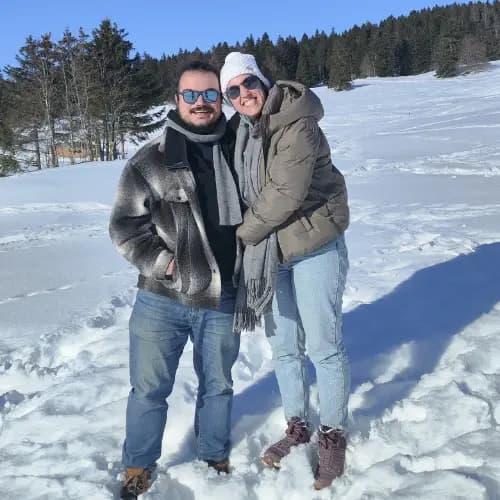 Entre montanhas e neve